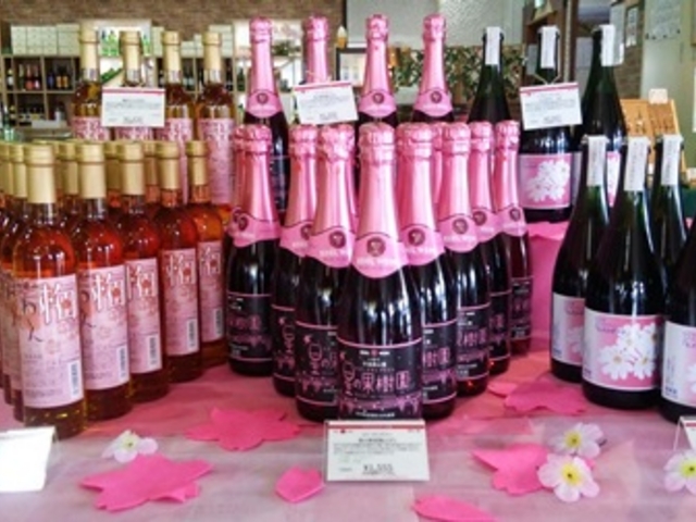 �ĂɌ������Ȃ��I�X�p�[�N�����O���C���B
�������r����1�����y�̃X�p�[�N�����O���B_���C���V���g�[�唗