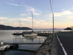 　「係留桟橋」海の駅として、ヨット、船舶でお越しの方用に、桟橋を設置しております。_小豆島ふるさと村