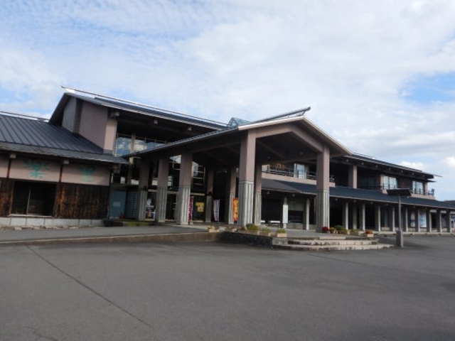 ��������u���y���v