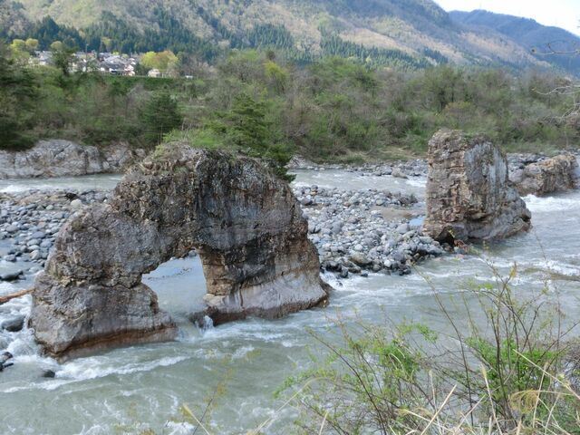 �߂��Ɗ≷��u���N���E�v