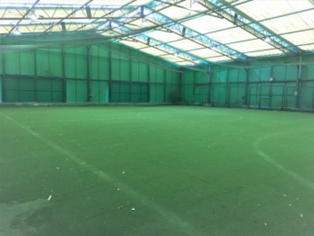 �T���E�X�|�[�c�����h����