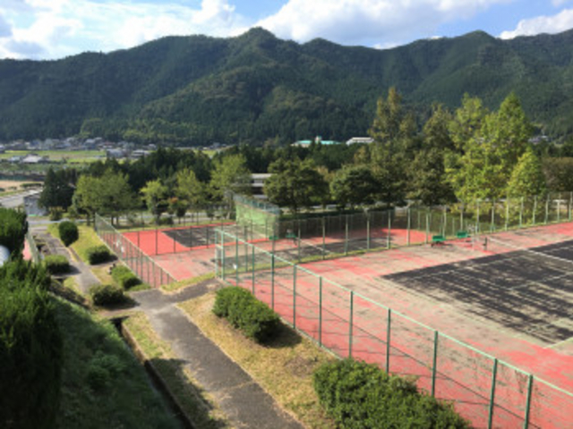 �T���E�X�|�[�c�����h����