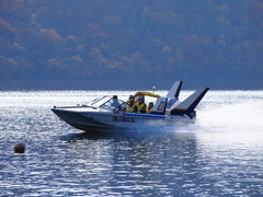 十和田湖モーターボートの写真1