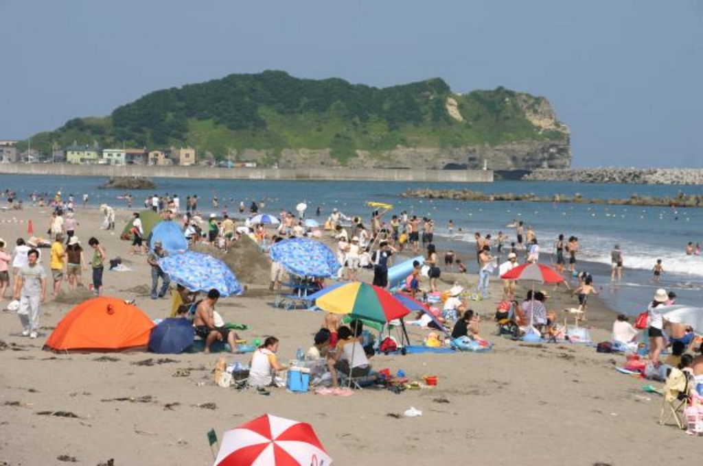 イタンキ浜海水浴場