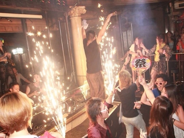 MAVERICK HALL }[׃bN z[̎ʐ^1