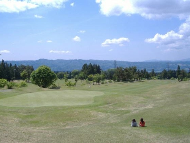 �M�Z�R�[�X9�ԃO���[��_�\�����J���g���[�N���u