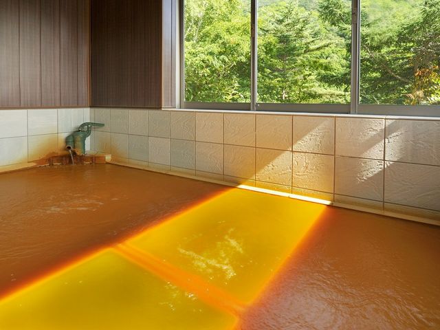 �V�牷���ԎR��