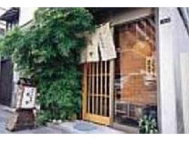 �����݂��ً�s�ƃw�A�[�T�����̊Ԃ����_��ł������@����