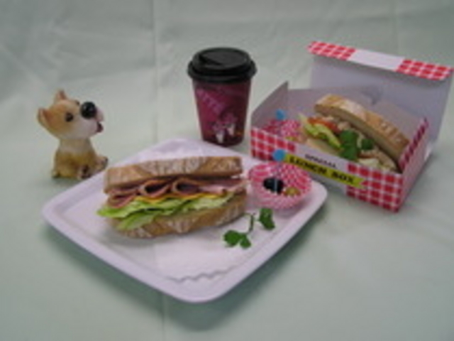 ��񂿂��A��ŐH�����ł��郌�X�g�����B�������D�]�B_�h�b�O���]�[�g�@Woof