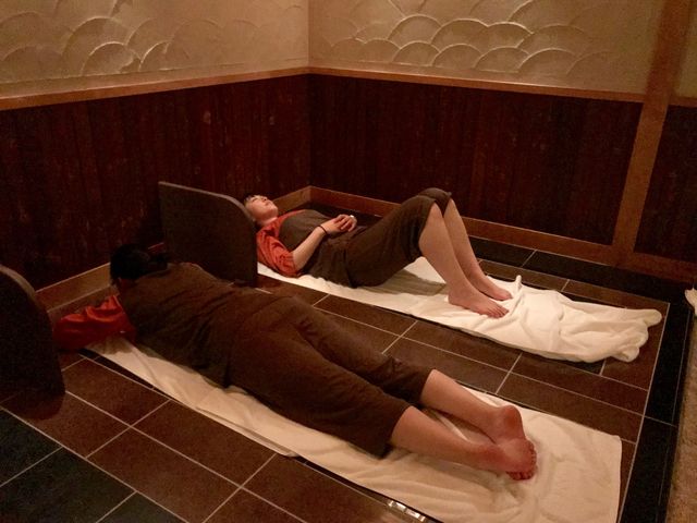 ��՗��R�[�i�[�Ń^�I����~���ăS�����Ɖ��ɁB_���[�g�C���O�����e�B�A���ɕ{