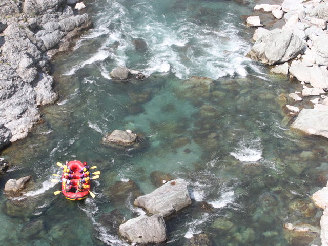 �����ʂ����N���A�E�H�[�^�[��_�n�b�s�[���t�g