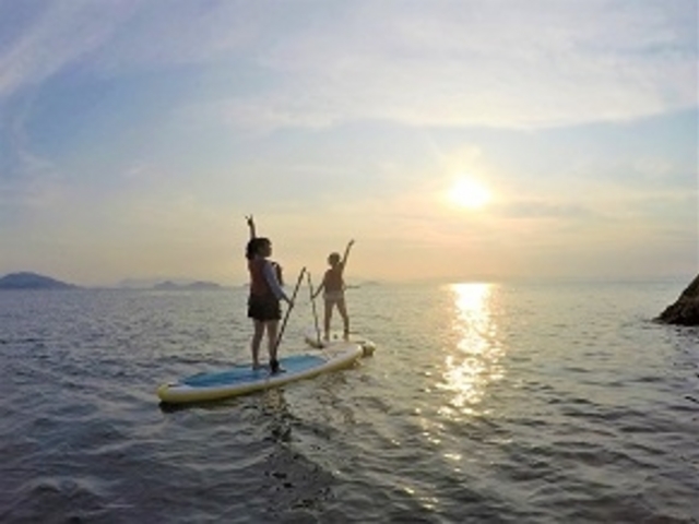 ���˓��̊C��̌�SUP�̌����F�B��l�ŃT���Z�b�gSUP_Diving Pro Shop NAGI