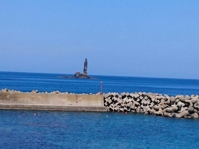 �ϒO���̃��[�\�N��͒��������x�A��̐�[�ɏd�Ȃ�ƃ��[�\�N�̓���̗l�Ɍ�����̂ł����A���[�\�N��̗R���͕ʂɂ����ł���B_�k�C�����M�ό��l�͂ȃ^�N�V�[