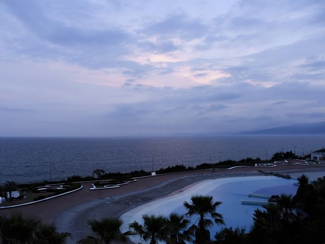 �X�p���璭�߂��郍���O�r�[�`�Ƒ����m_���v�����X�z�e���@THERMAL SPA S.WAVE