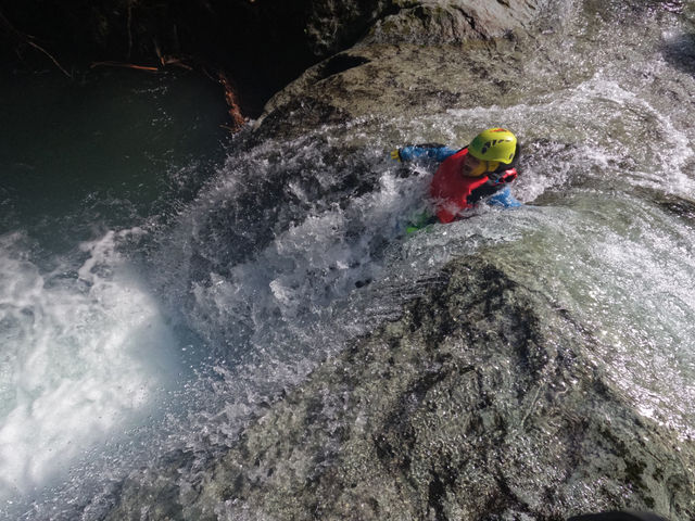 �L���j�I�j���O�̑�햡 �X���C�_�[�I�����`�I
(���ʑ��߂ł�)_�A�C�A���@�A�E�g�h�A�@�A�h�x���`���[�Y<Iron Outdoor Adventures>