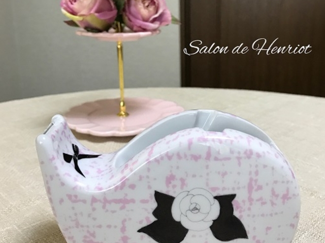 Salon de Henriot(�A�����I)