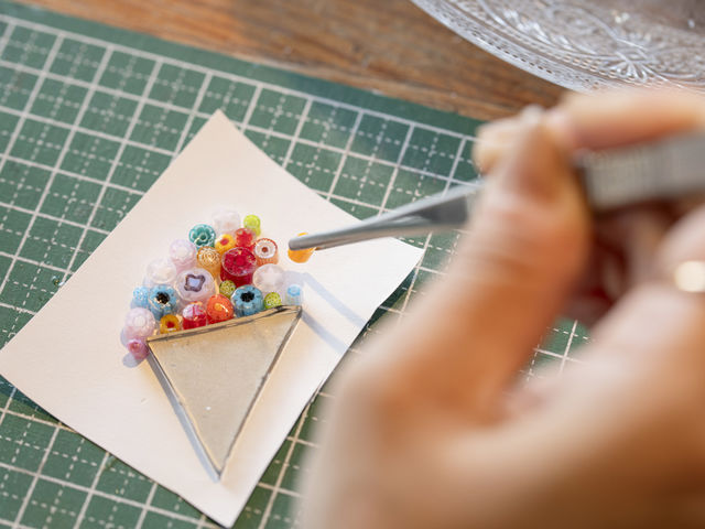 *�y���ӎU��zROSEGLASSGALLERY�ŃK���X�H��̌�_�L�n����`����E����4�̑ݐؕ��C�`�����̏h�@�N�M