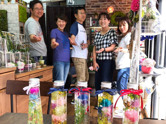 �e�B�[�Y�t���[���H�[