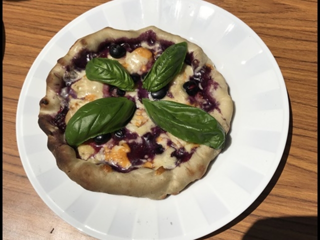 �͂�ȉ��̔��ō̂ꂽ�L�@��؂��g�����s�U�ł��B_BlueBerry�͂�ȉ�