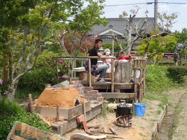 �H�����̂��܂ǂƃE�b�h�f�b�L�B�����ŐH�ׂ�Ƃ܂��i�ʂ��I_�����JUN�����_��