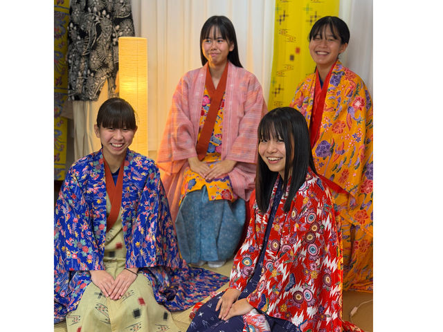 �^�C���g���x���y�g��{�z�����������ォ��R������g��{�B�����E�m���̋C���ŎQ�q��_���ꗮ����