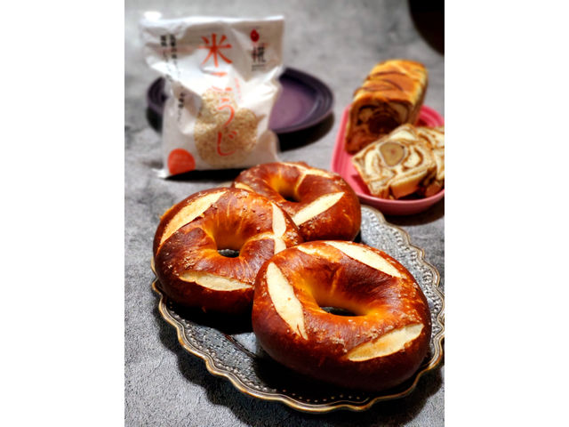 COMUGI�p������