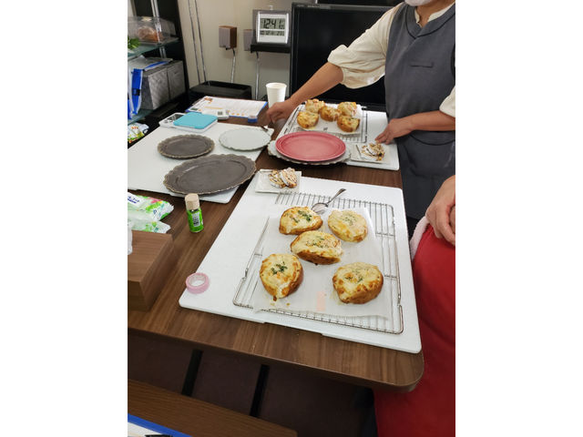 COMUGI�p������