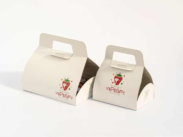 Strawberry Garden �����fam.