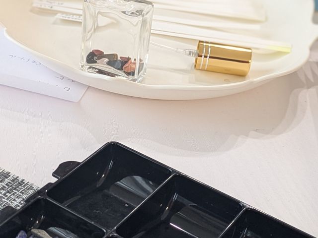 �V�R��_Neuna(�k�[�i)