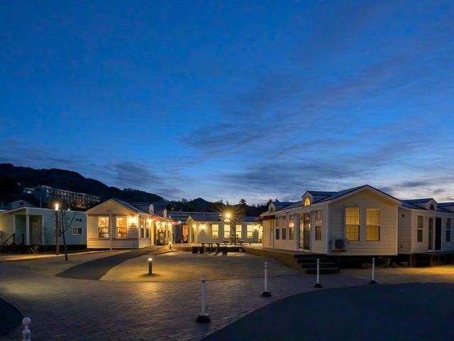 D肪g[[nEXɂƂ[ꎞB_zeEGt@