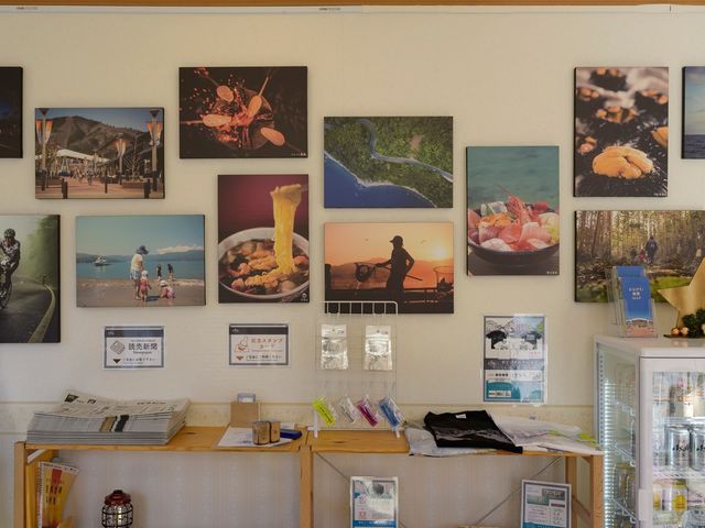 ���X�ł̓A���R�[���ނ�I���W�i�����i��̔����Ă���܂��B_�z�e���E�G���t�@��