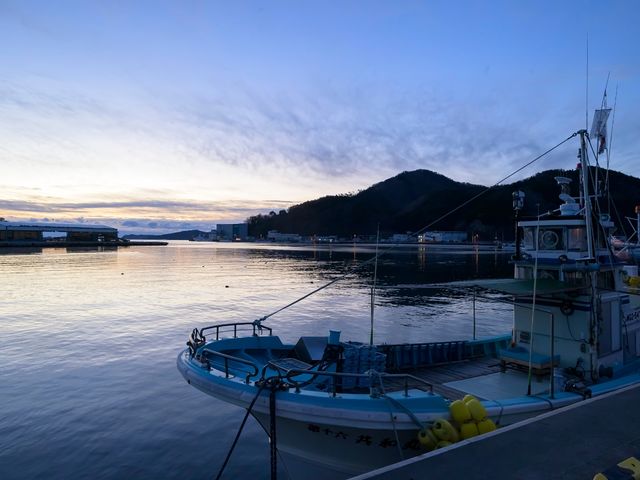 ���₩�ȏ���̊C�B�C�ƎR�Ɉ͂܂ꂽ���R�L���Ȓn�ł��B_�z�e���E�G���t�@��