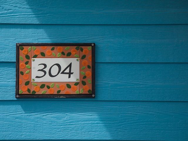 ���[���v���[�g�͏��얼���̃X�y�C���^�C���B_�z�e���E�G���t�@��