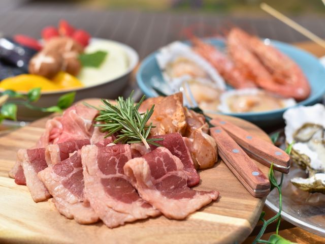 ̓u[XȂ3ނpӂĂ܂B_zeEGt@