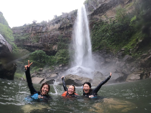 �s�i�C�T�[���̑��͍ō��̃N�[���_�E���X�|�b�g�I�g���b�L���O�ł̔�����C�ɐ�����т܂��I_�I�A�[�Y�}�����\��