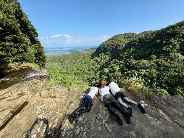 �s�i�C�T�[���̑��1���R�[�X�ł͑�̏�܂ŏオ��܂��B���ꌧ�ő嗎���̑�̏ォ��̌i�F�͈����I
_�I�A�[�Y�}�����\��