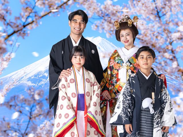 ���Ƒ��ƈꏏ�ɁB
�t�@�~���[�v�����̍����ʐ^_�H�߉�