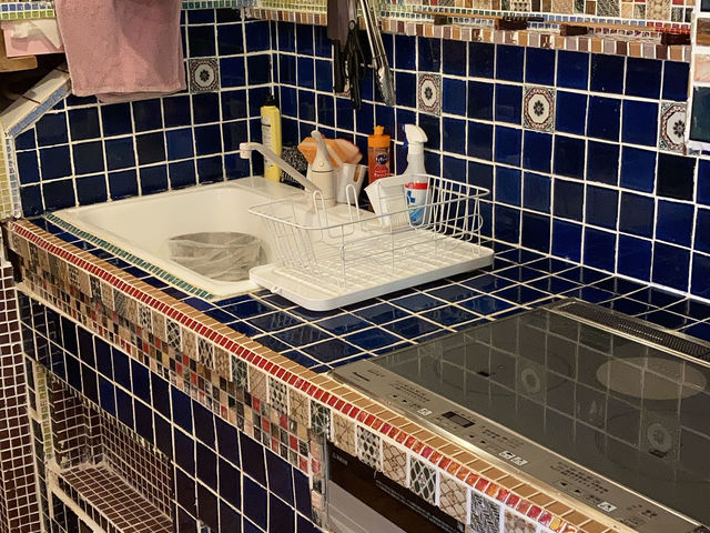 �_�����O�R�e�[�W �u���[�x���[�E�A�i�x���@�L�b�`��_Garden and Cottage ���Ɩ؂̎�