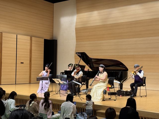 TI[PXgWp̉tI_nZ^[EAtBjVA^[n