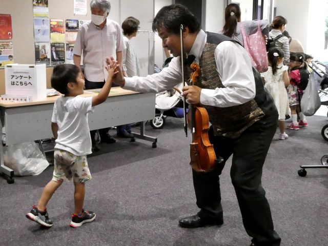 A͉t҂ƃnC^b`I_moz[EAtBjVA^[