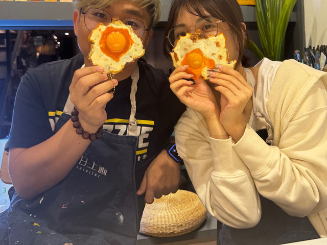 ̓f[gɂ҂B_atelier melty252