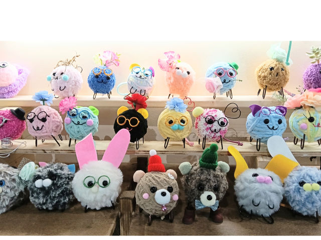 ���������A���ӂ��Ӑl�`������āA�����A�낤��_�ߐ{-omo-