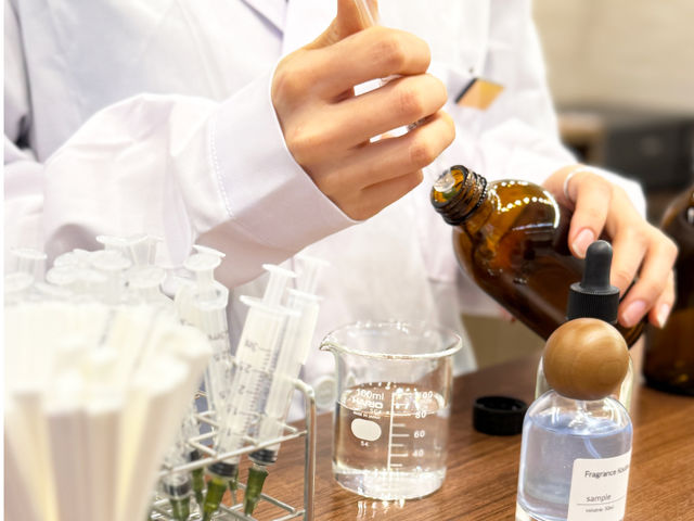 �ׂ��Ȓ������͌o���L���Ȑ��X�^�b�t���A�h�o�C�X���������܂����߂����S���������܂��B_�ӂꂮ��񂷍H�[�u���v�󑐓X