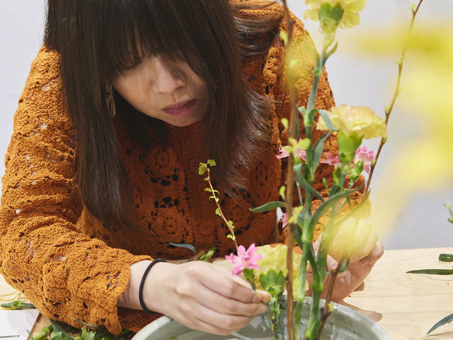 IKEBANA STUDIO �����΂ȋ��� �������