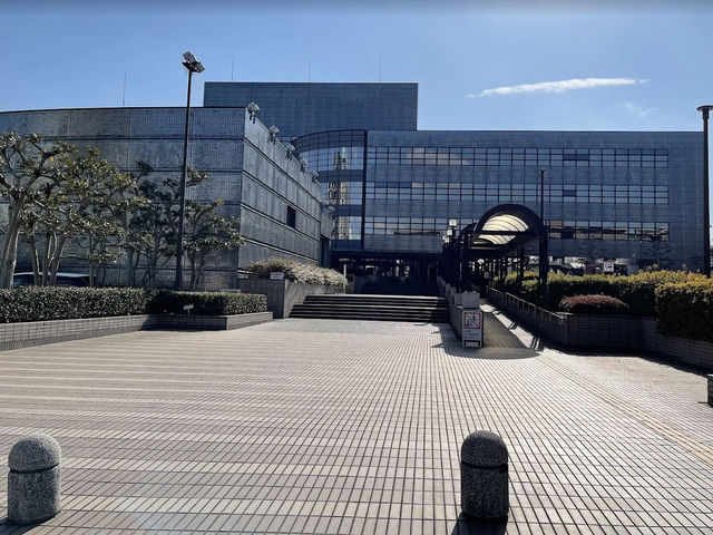 O_LcYƕZ^[EAtBjVA^[Lc