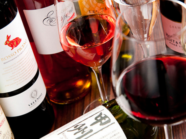 Wine Cafe Shibuya ���C���J�t�F �a�J�̎ʐ^1