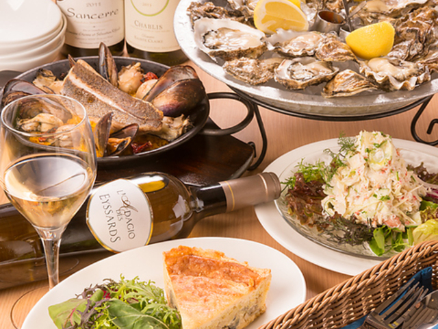 tBbV[}Y}[PbgICX^[o[ FISHERMAN'S MARKET OYSTER BAR̎ʐ^1