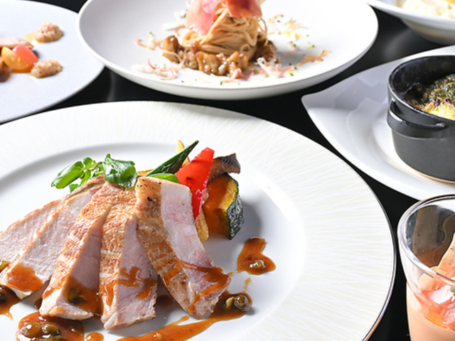 Xg&o[ HIDE OUTnChAEg̎ʐ^1