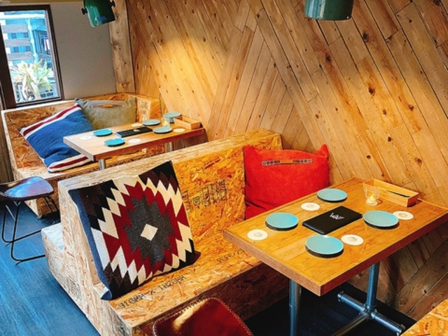 Dining bar WONDERMENT _[g̎ʐ^1