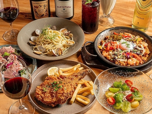 The TOWER TAVERN BAR&GRILL�̎ʐ^1